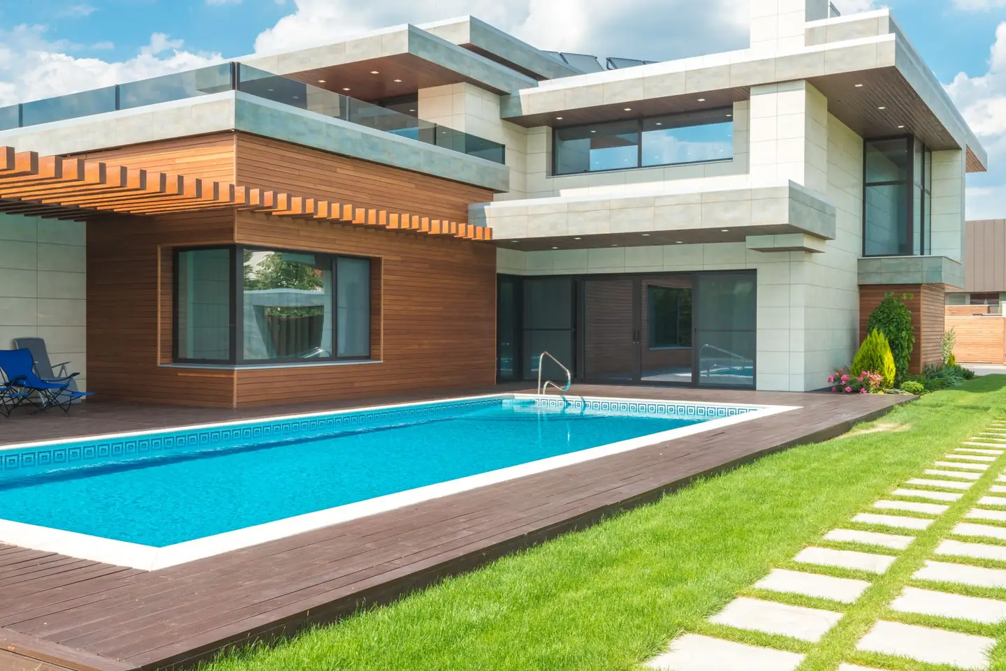 Swimming pool builders serving Orange, NSW